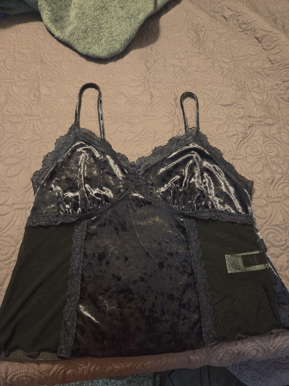 ROMWE Charcoal Gray Velvet Lace Trim Crop Cami